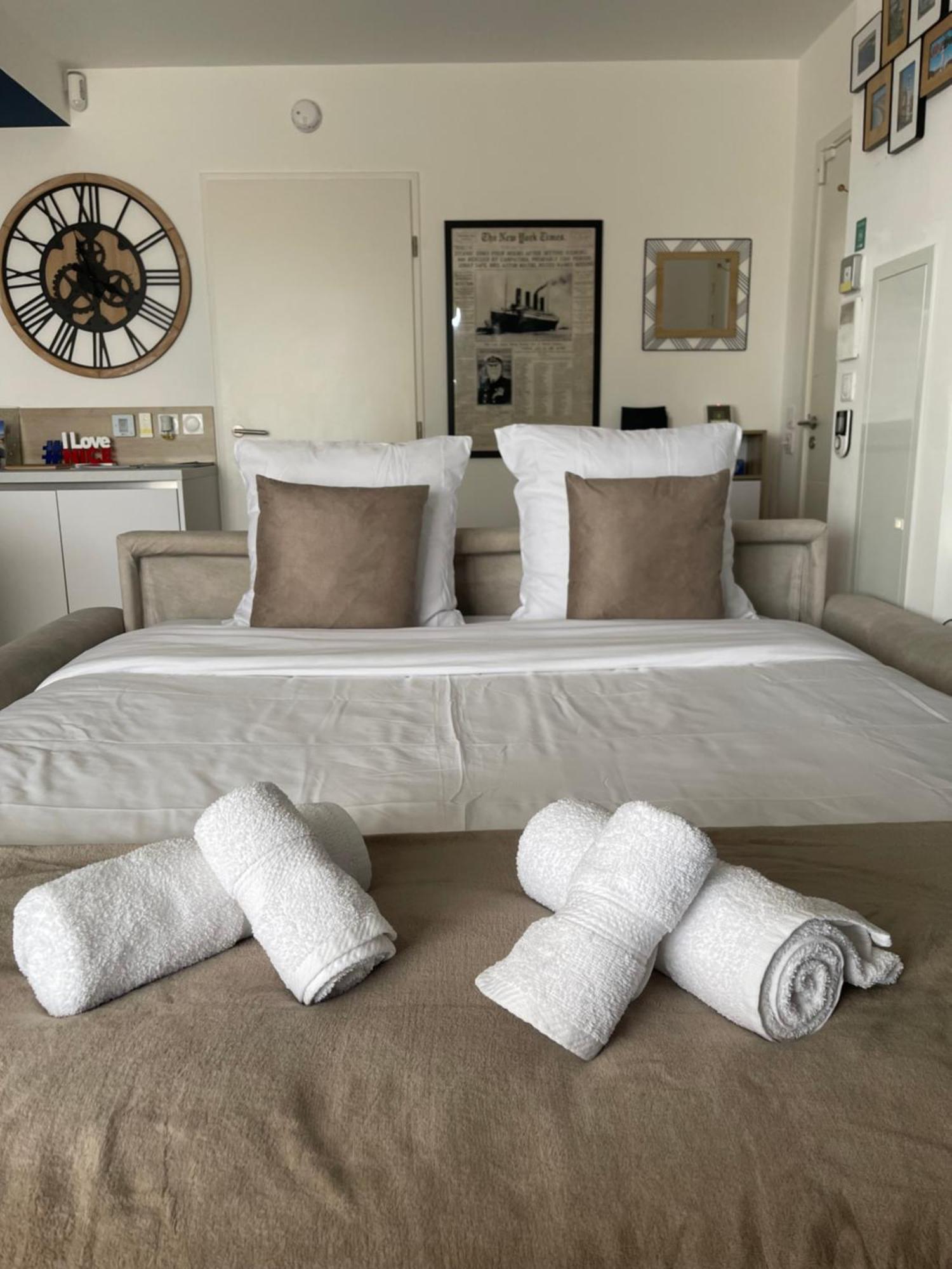 Apartment Q&R Renting - Suites Design Modernes Et Luxueuses- Confort Parking Ac Mer *