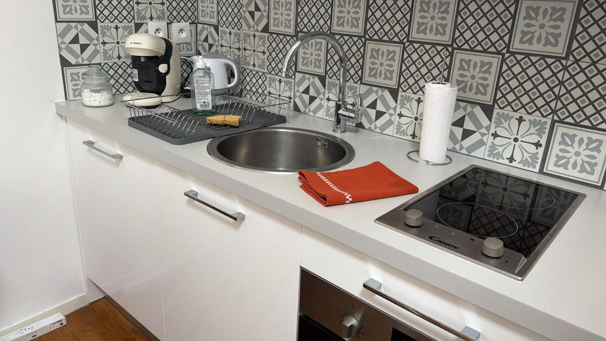 Apartment T2 Coconing, Wifi, Internet, Clim, 300m Nice