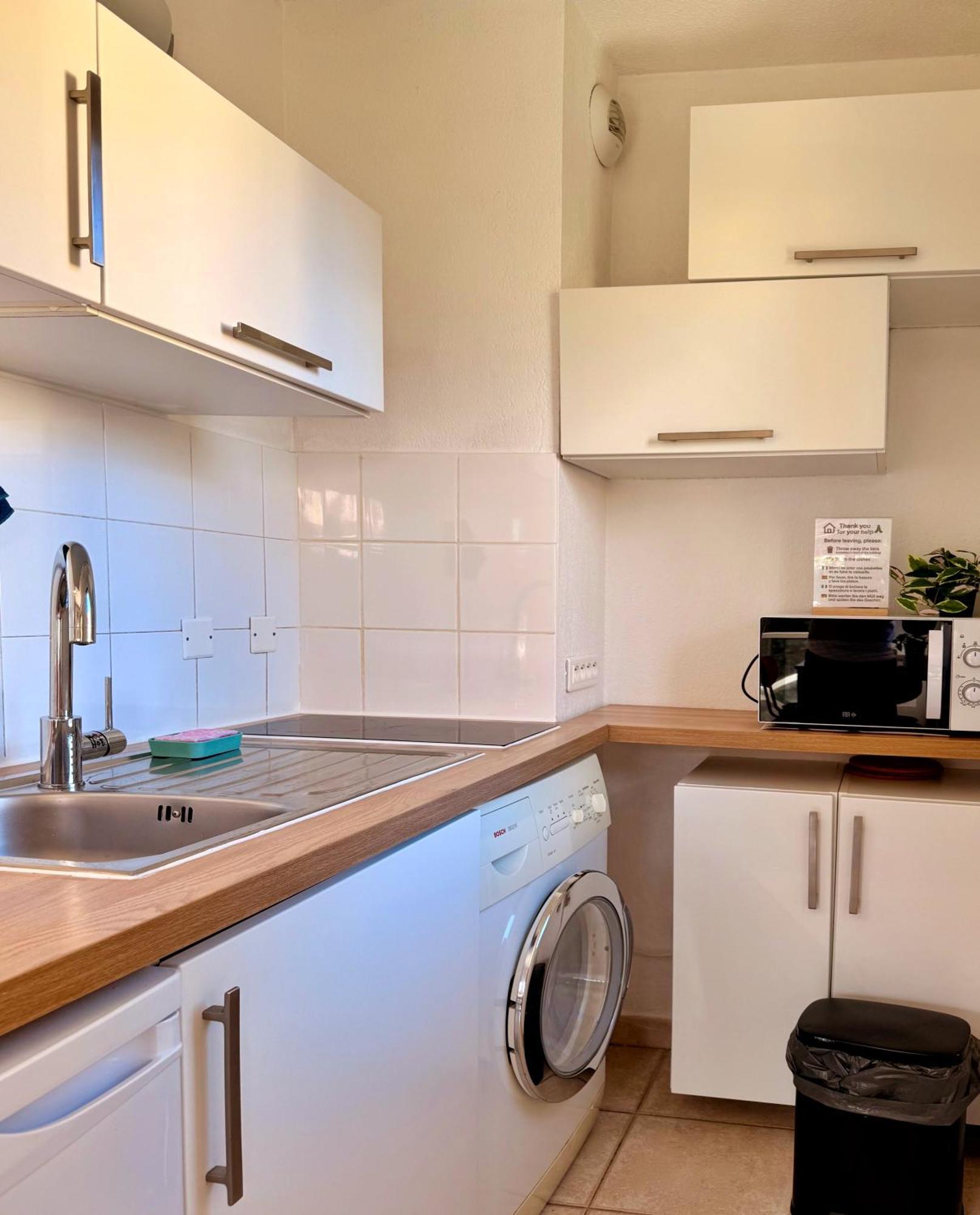 Apartment Pres Et Aeroport - Near Sea And Airport Nice