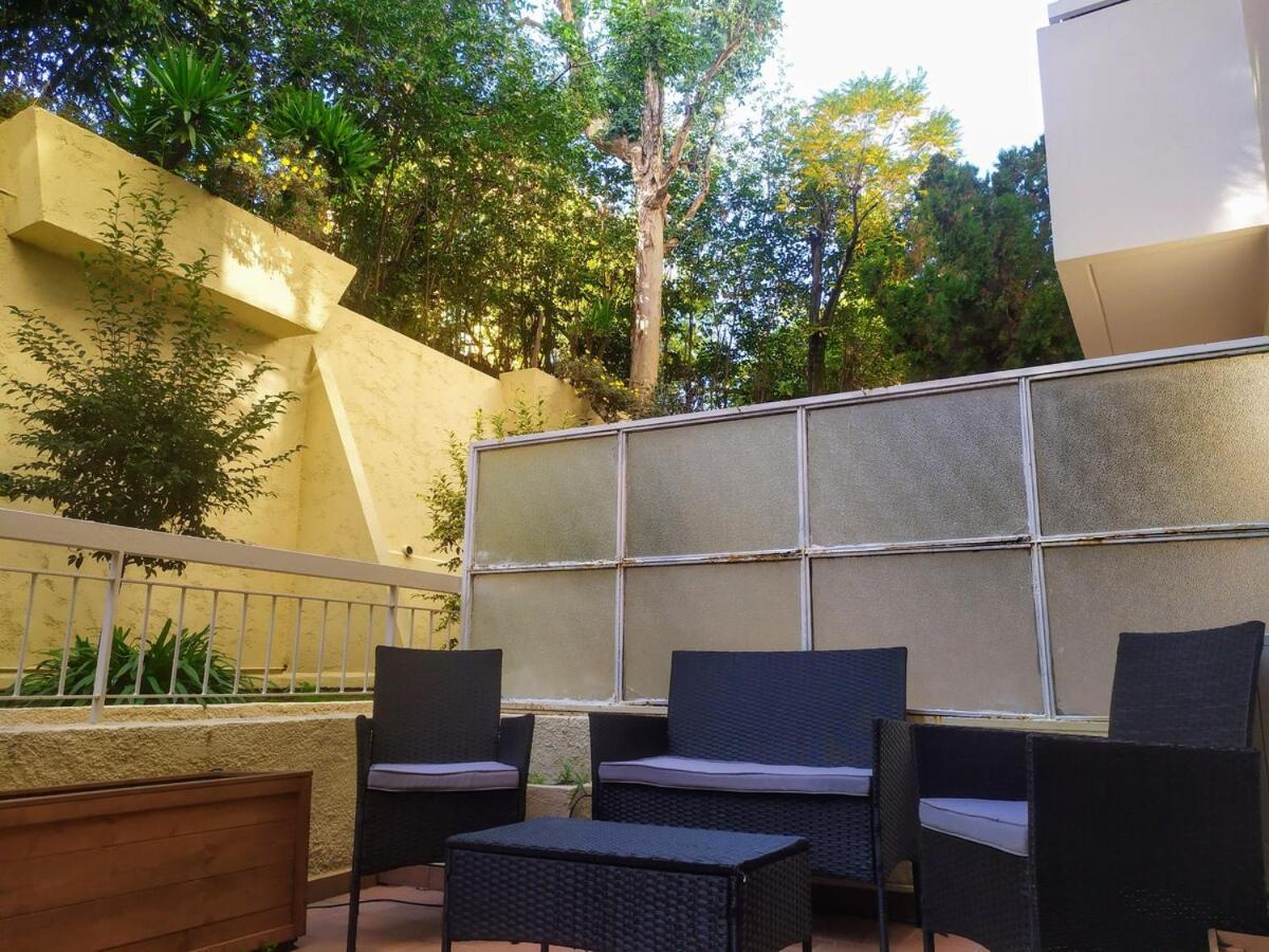 Secret Garden, Ideal For 2,large Terrace Apartment Nice
