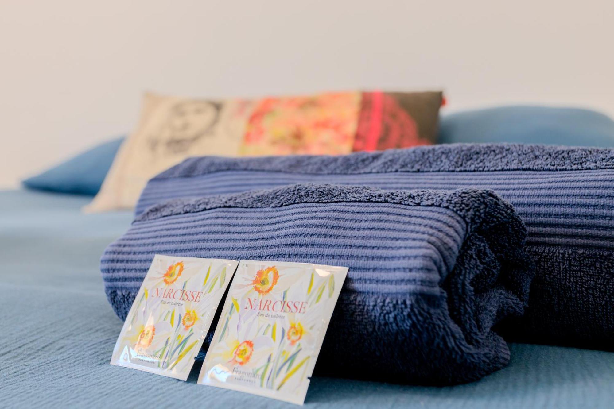 Hill A Terrasse 130m2, Vue Panoramique, Piscine, Parking Prive, Climatisation, Wifi *