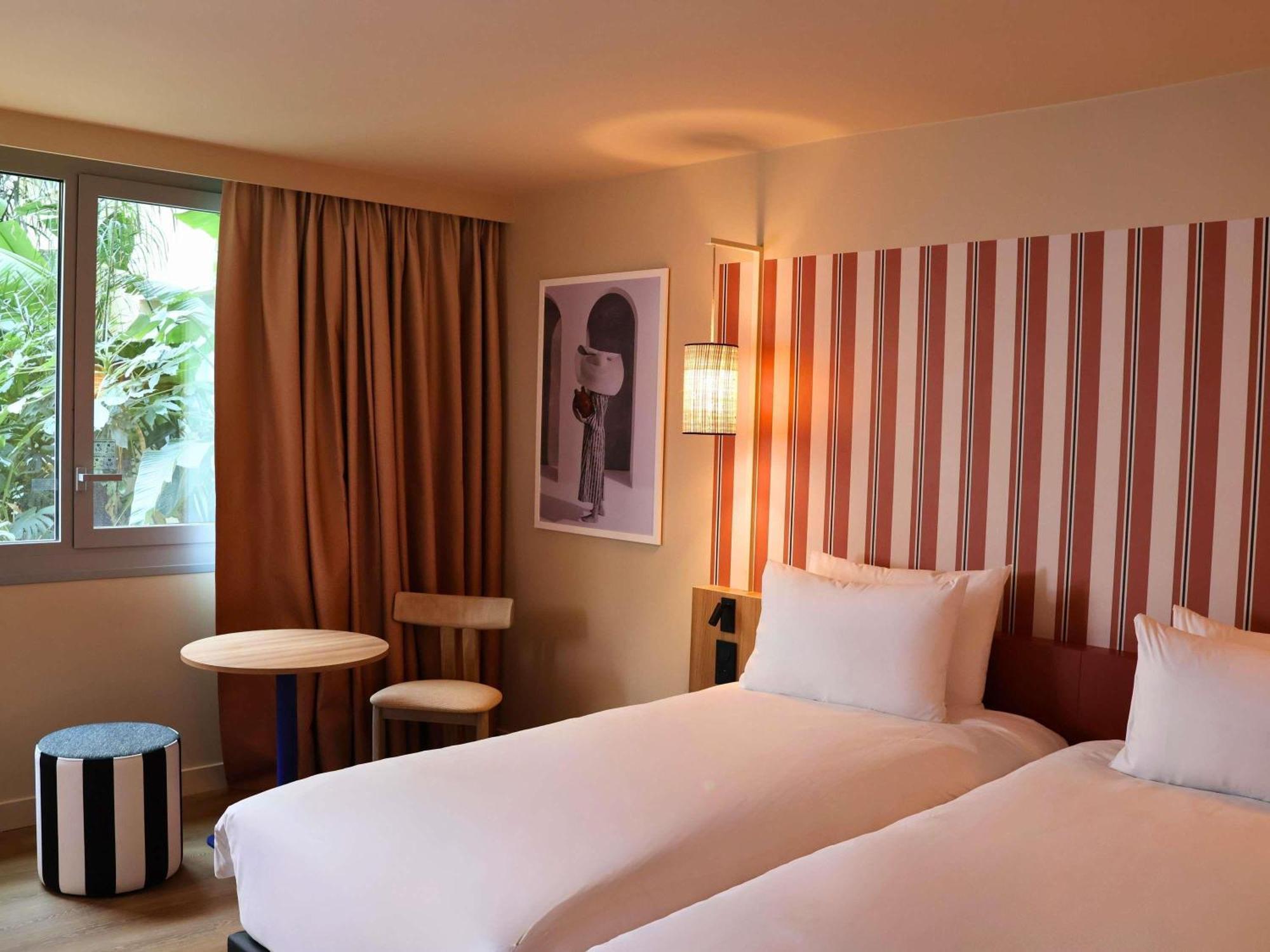 Hotel Mercure Promenade Des Nice