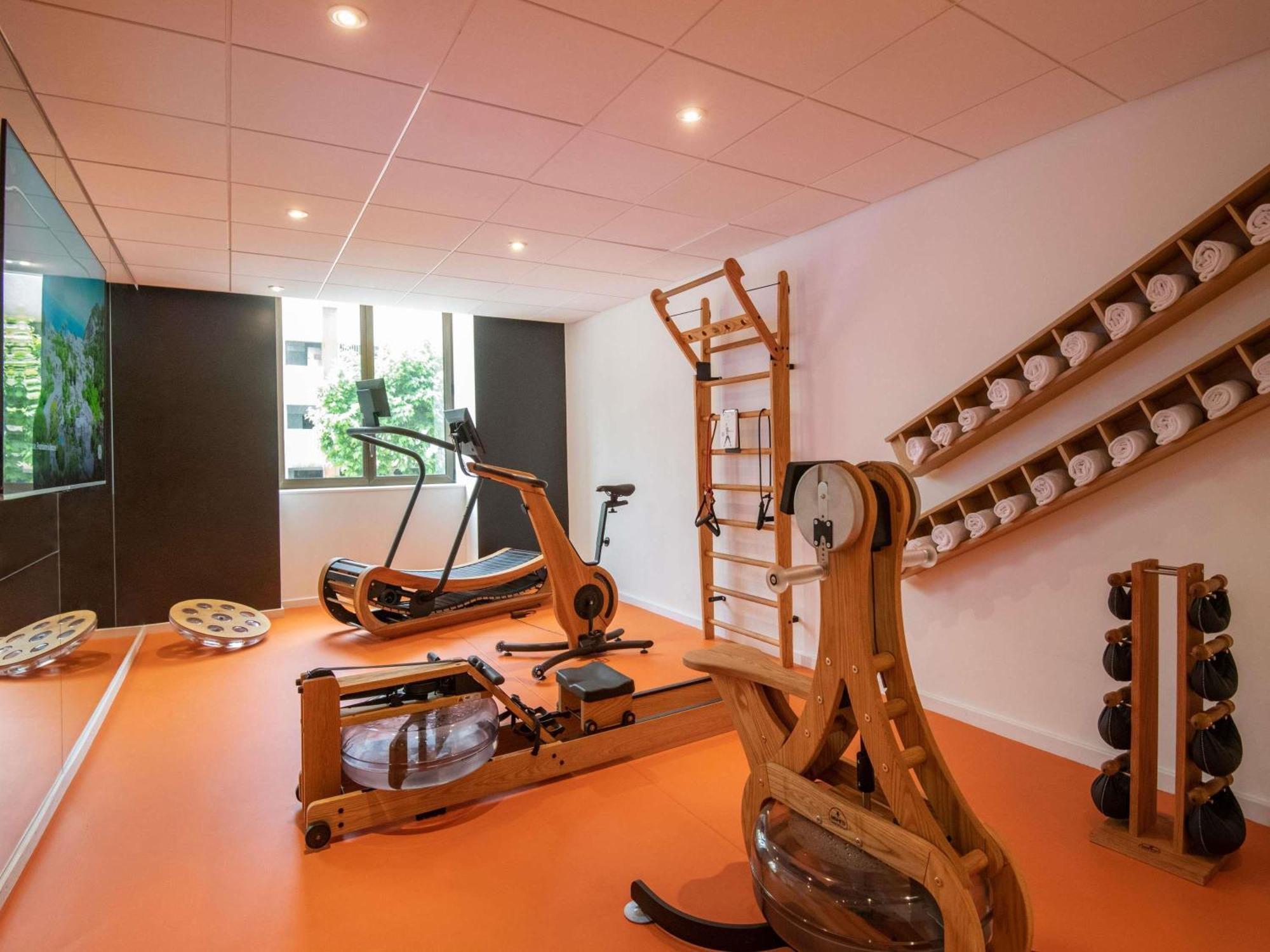 Novotel Centre Vieux 4*