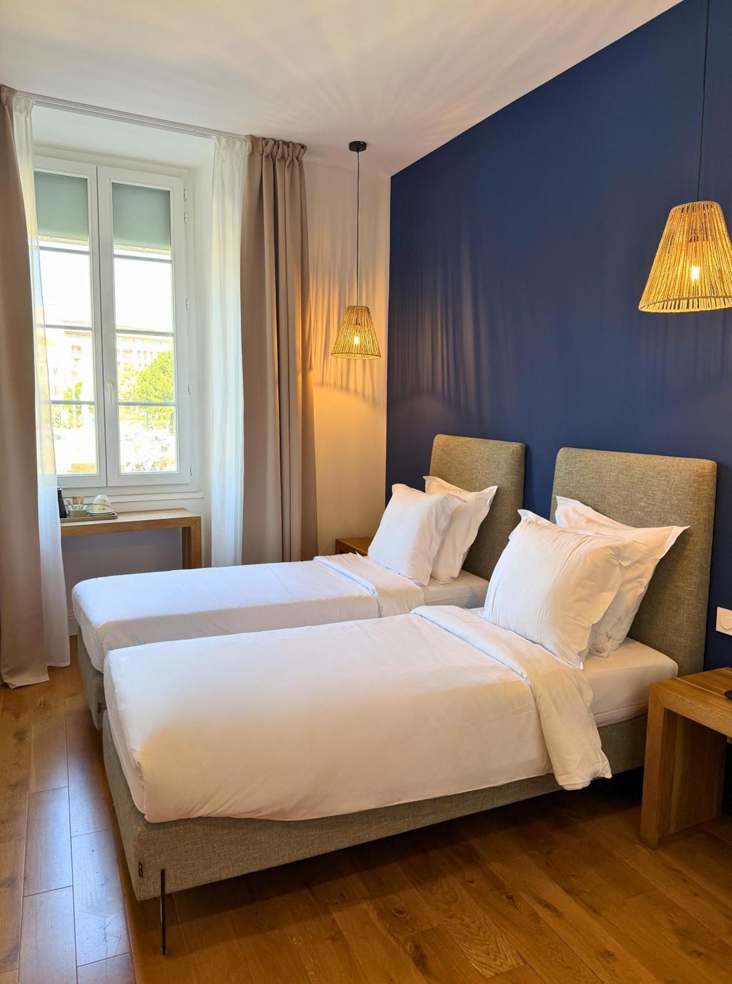 De La Mer Hotel