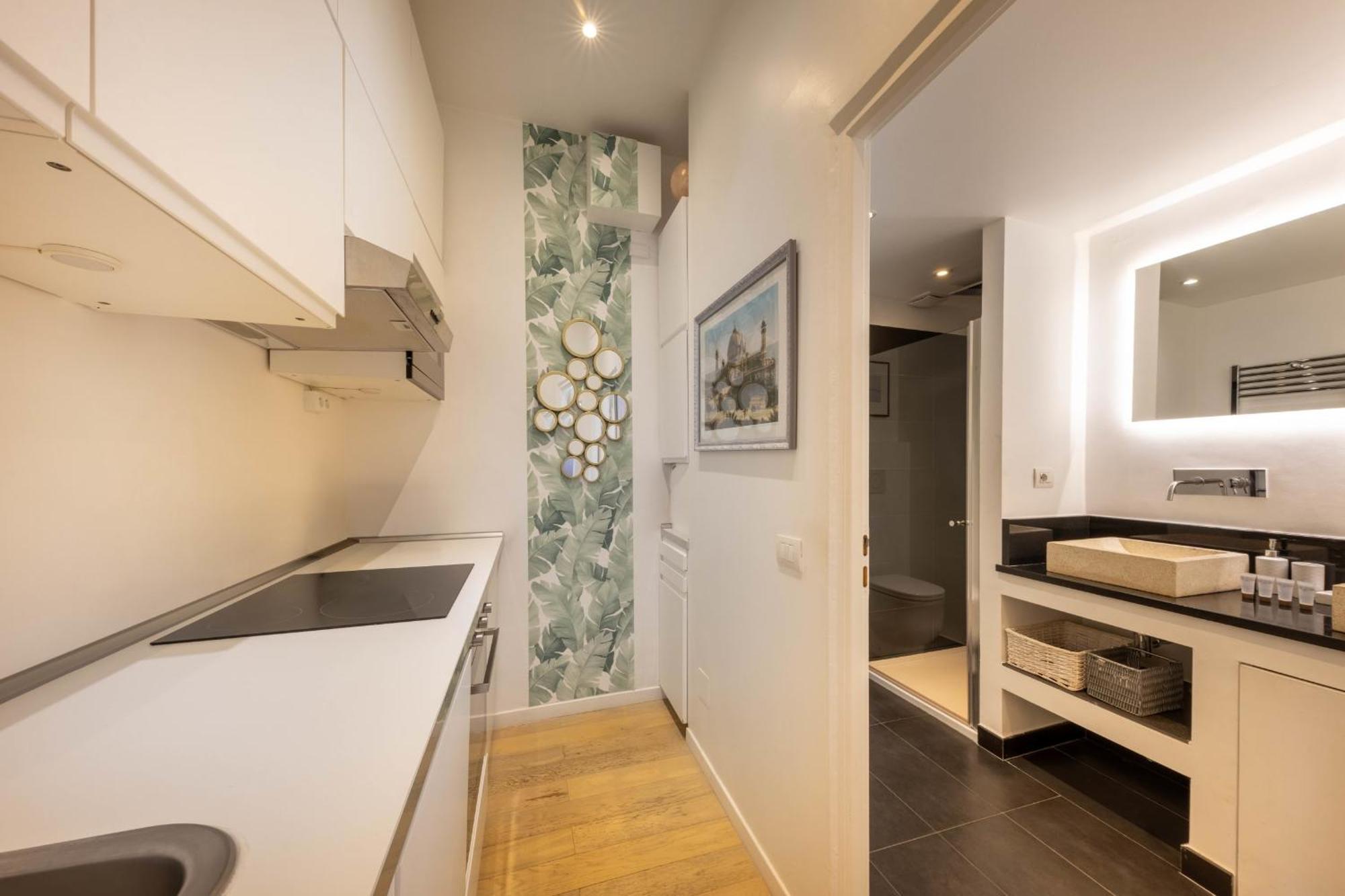 Apartment 06a3 - Lovely In The Heart Of Old Nice