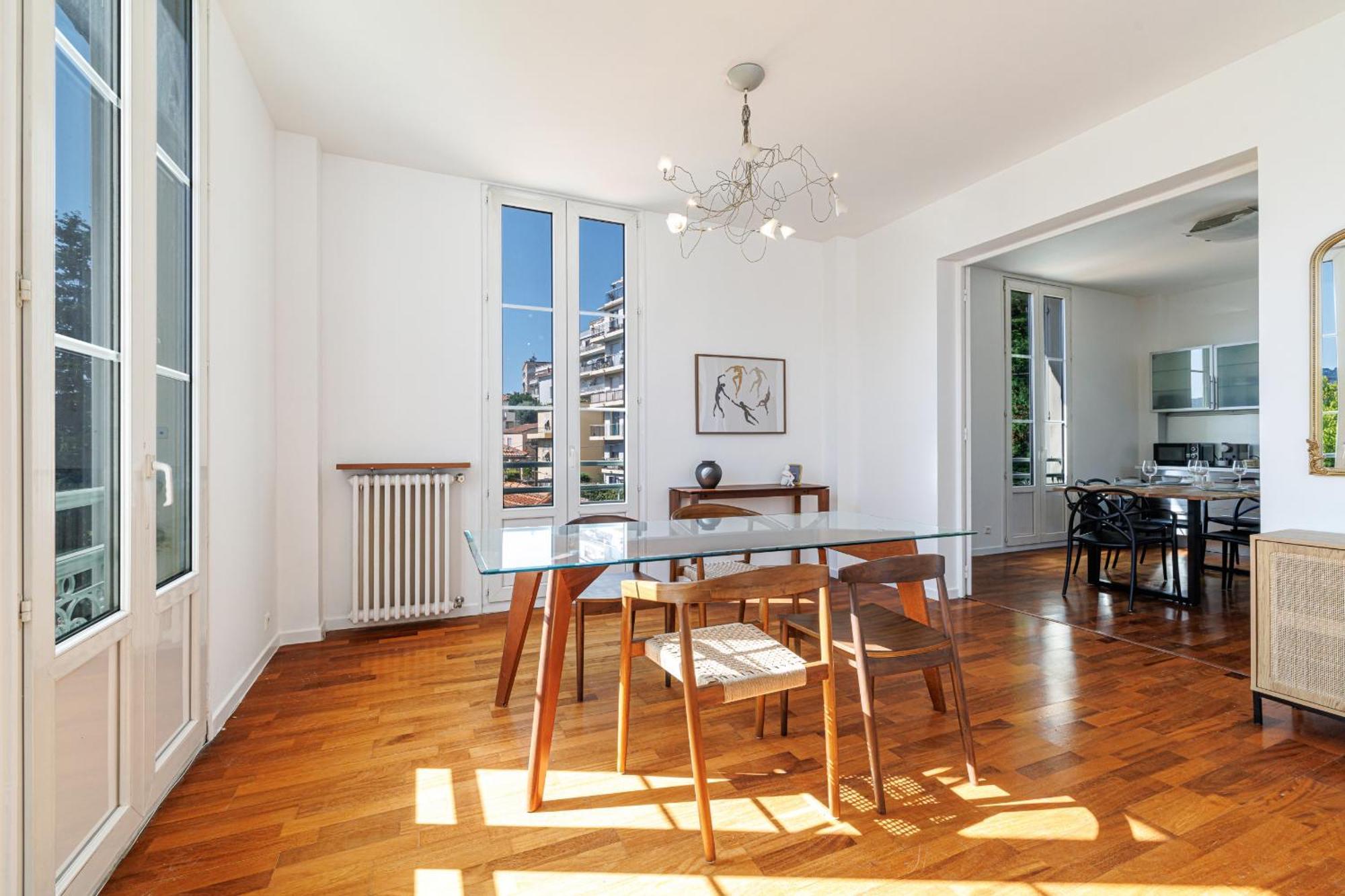 Apartment Open View Terrace - Wide 2 Bdr Quiet Area Nice