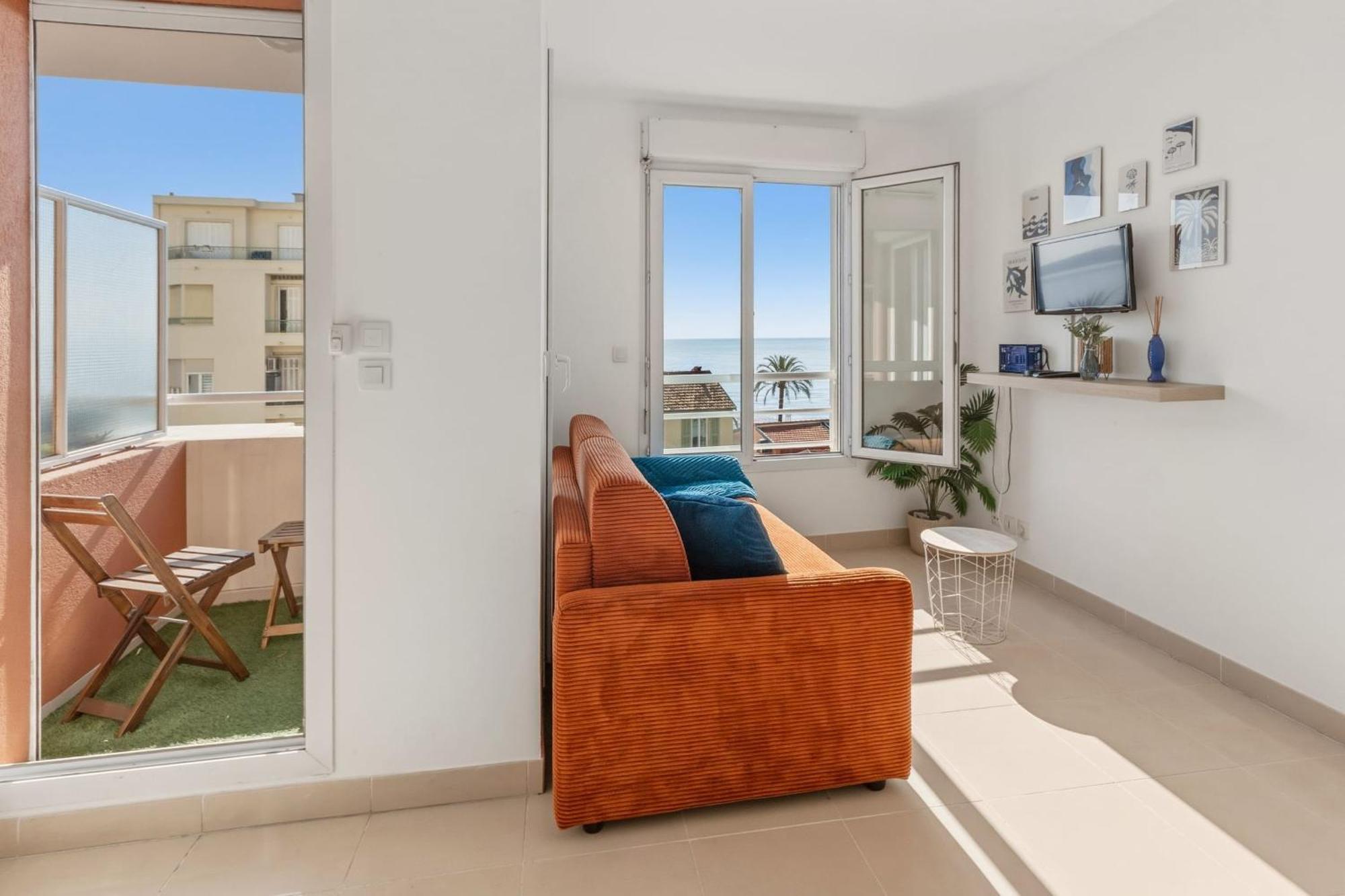 L'azur - Seaview - Ac - Tram - Wifi - Airport