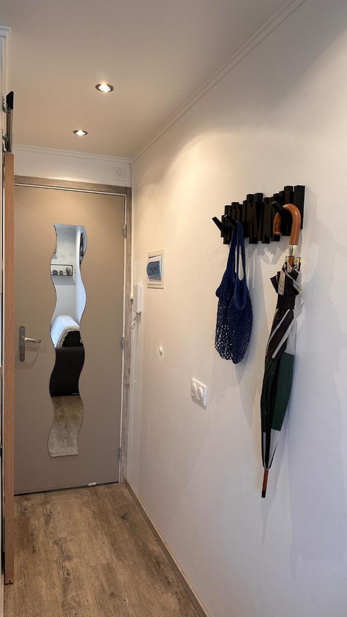 Bright Ac Prime Location Place Massena Steps From Apartment *