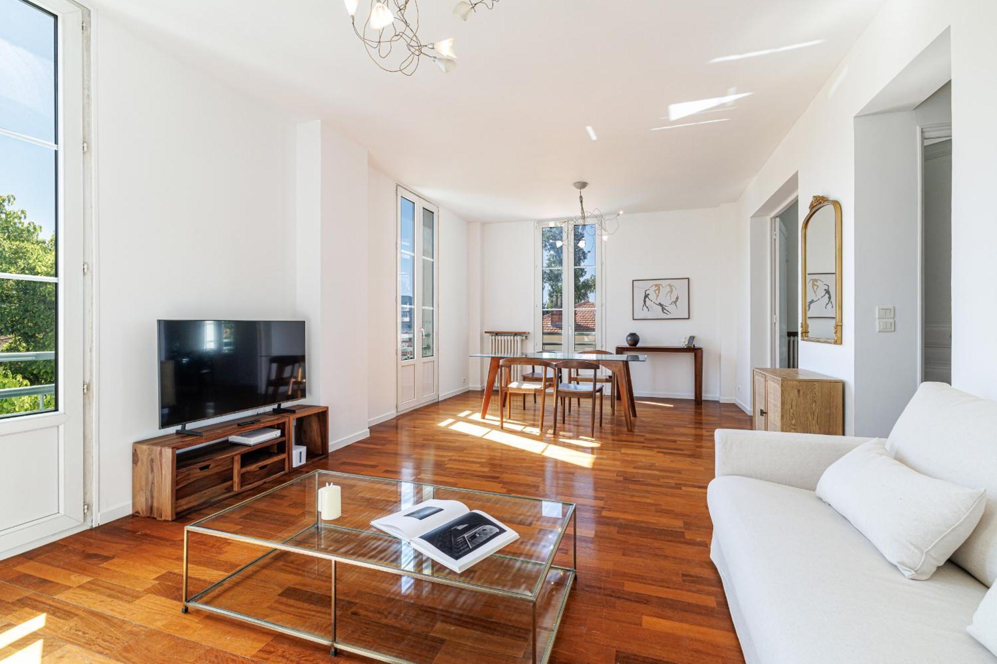 Open View Terrace - Wide 2 Bdr Quiet Area *