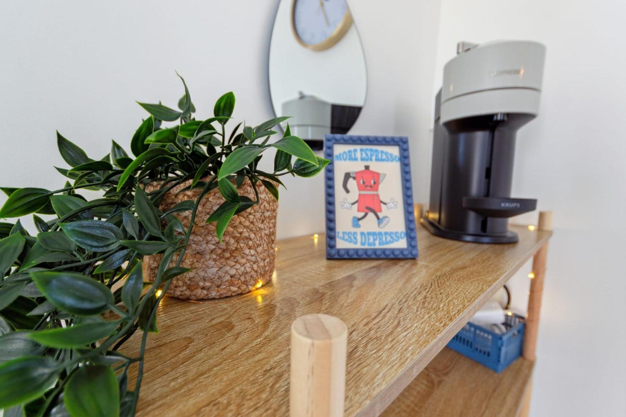 L'azur - Seaview - Ac - Tram - Wifi - Airport Nice