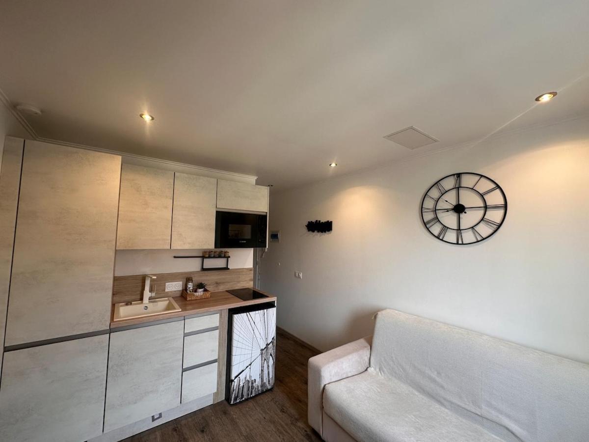 Bright Ac Prime Location Place Massena Steps From Apartment Nice