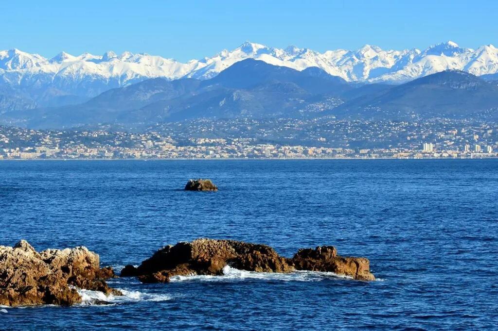 Guisol 17 Attic Cocon Port De *