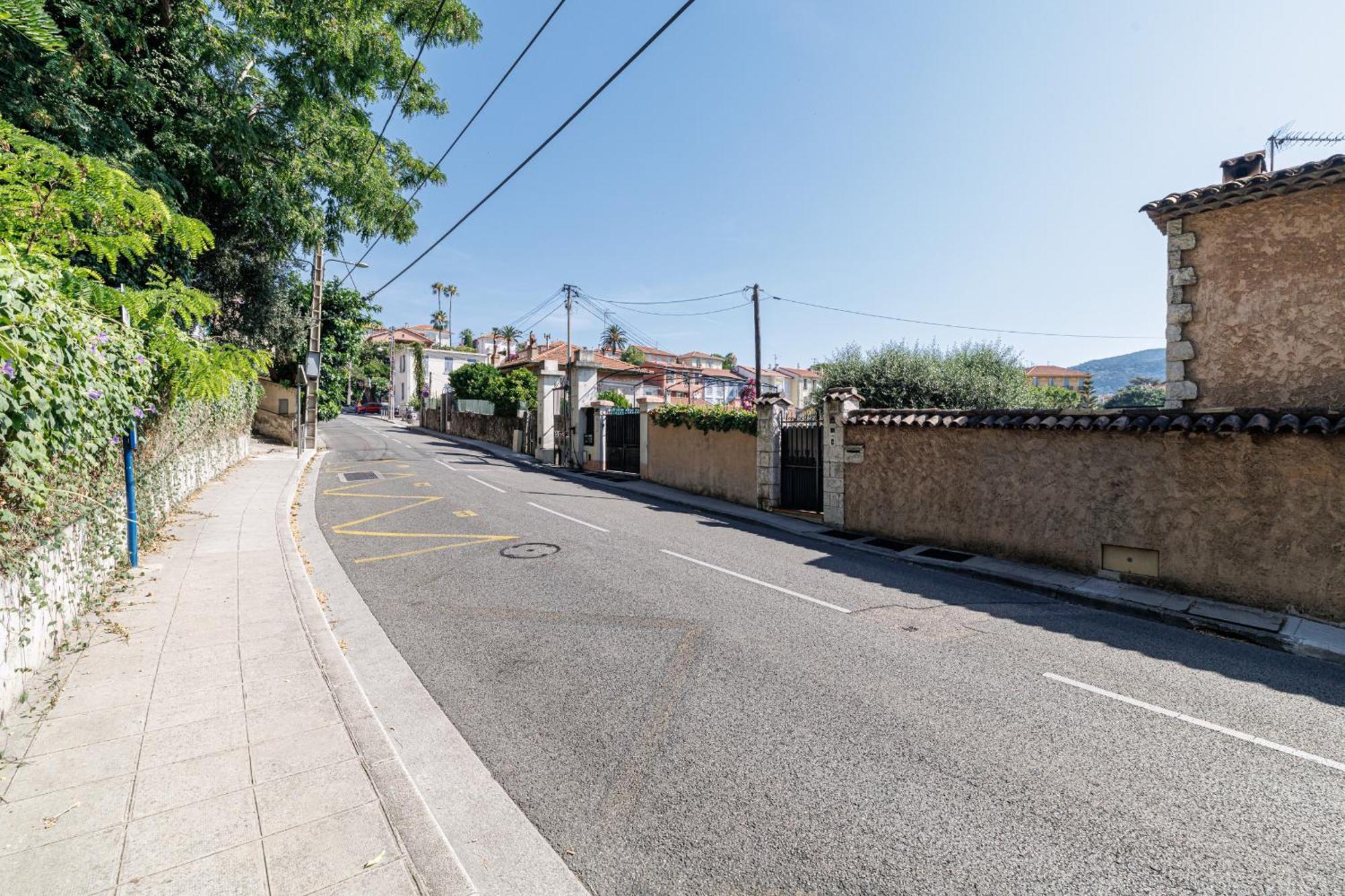 Open View Terrace - Wide 2 Bdr Quiet Area Nice