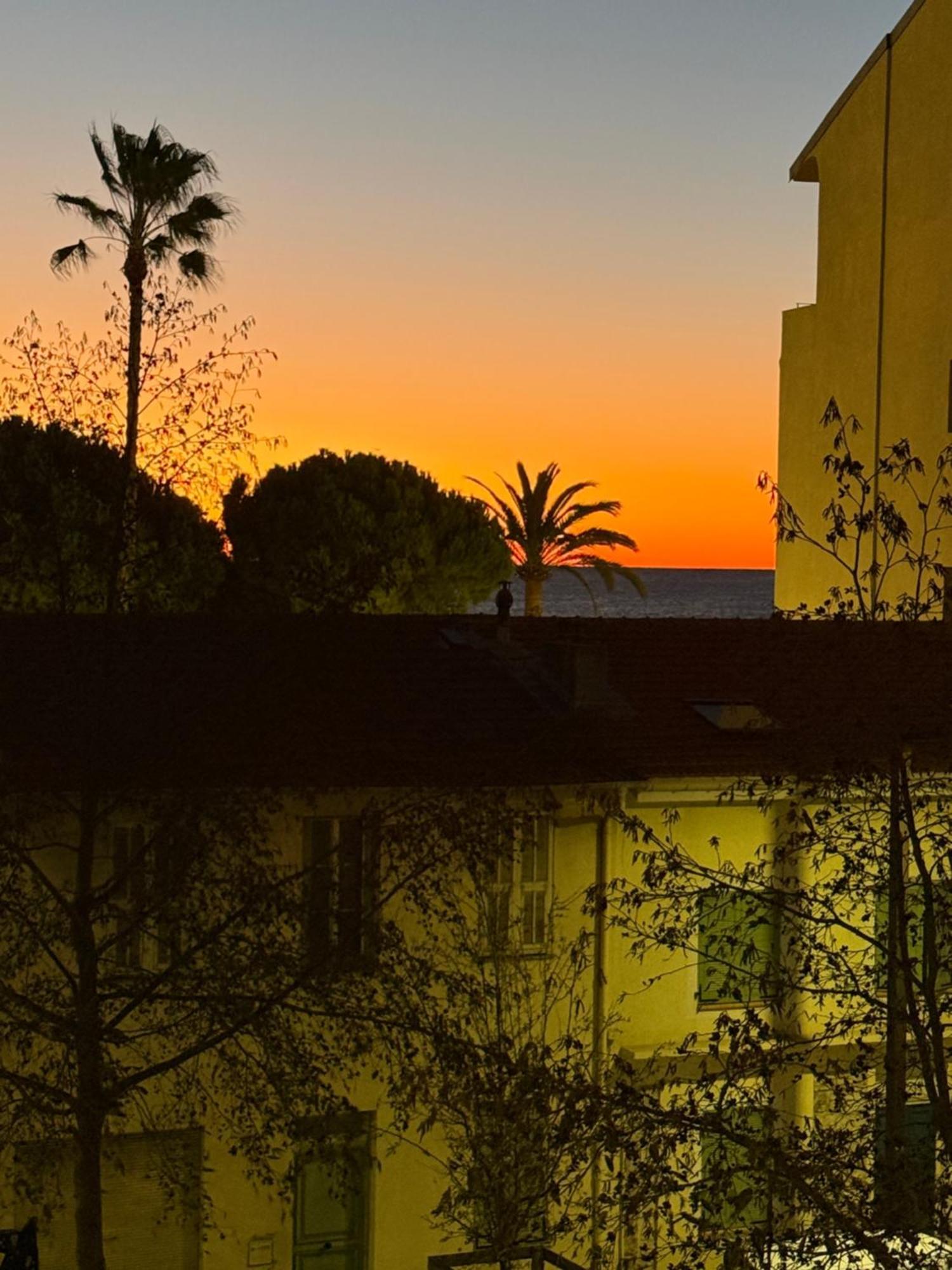 Moderne 3 Pieces Climatise Avec Balcon, A 2 Min * Nice