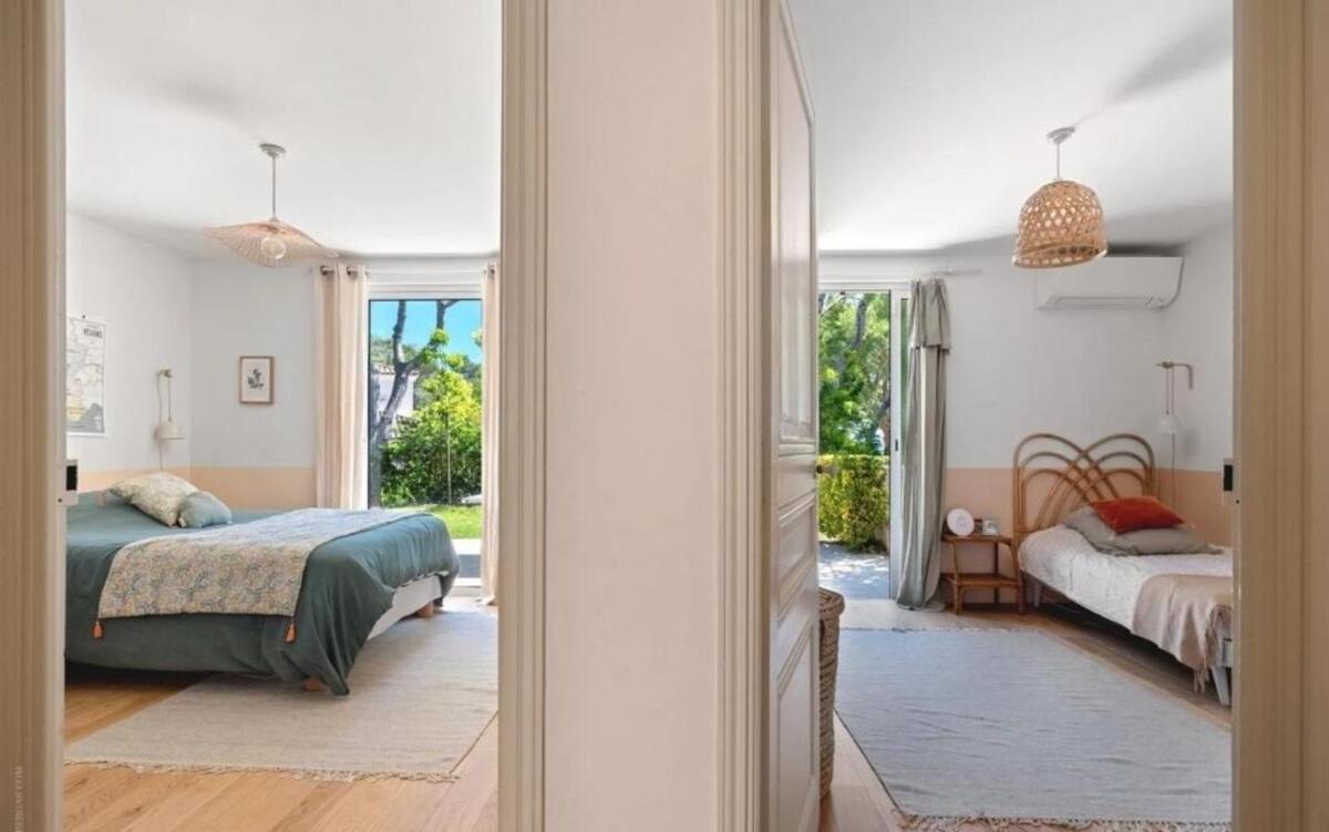 Villa Vinaigrier -where Nature Finds *