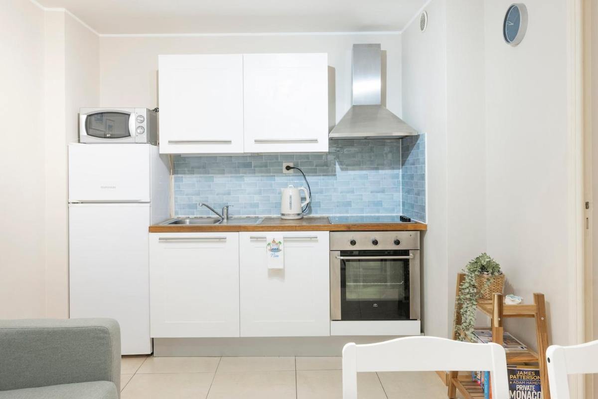 Apartment 2 Bedroom In The Center Of Old Town *