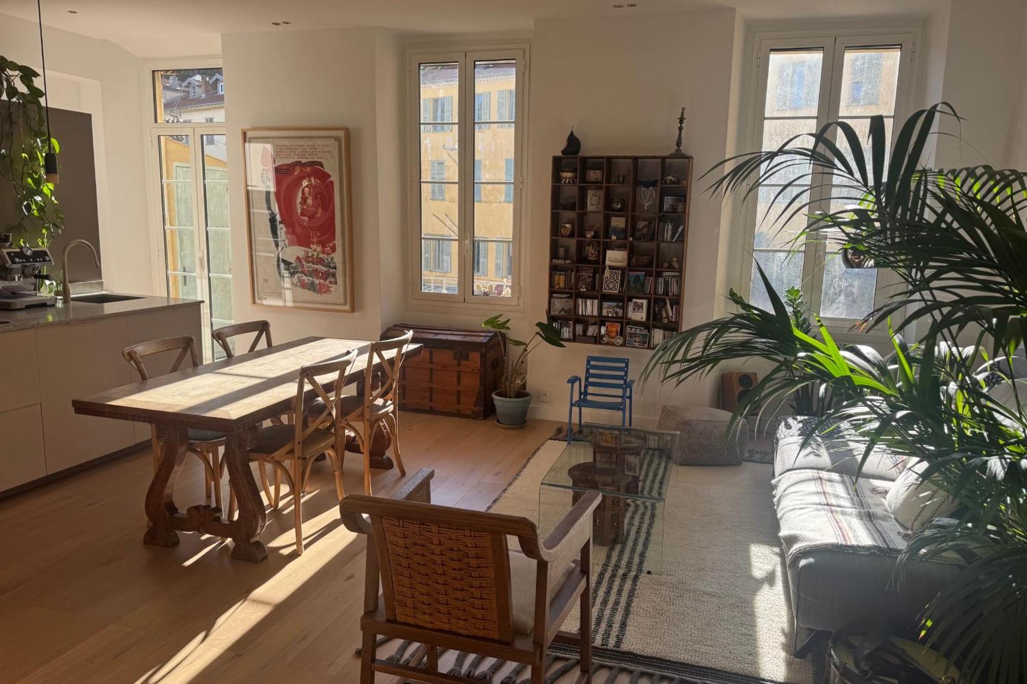 Bright & Balcony - Old & Sea Apartment