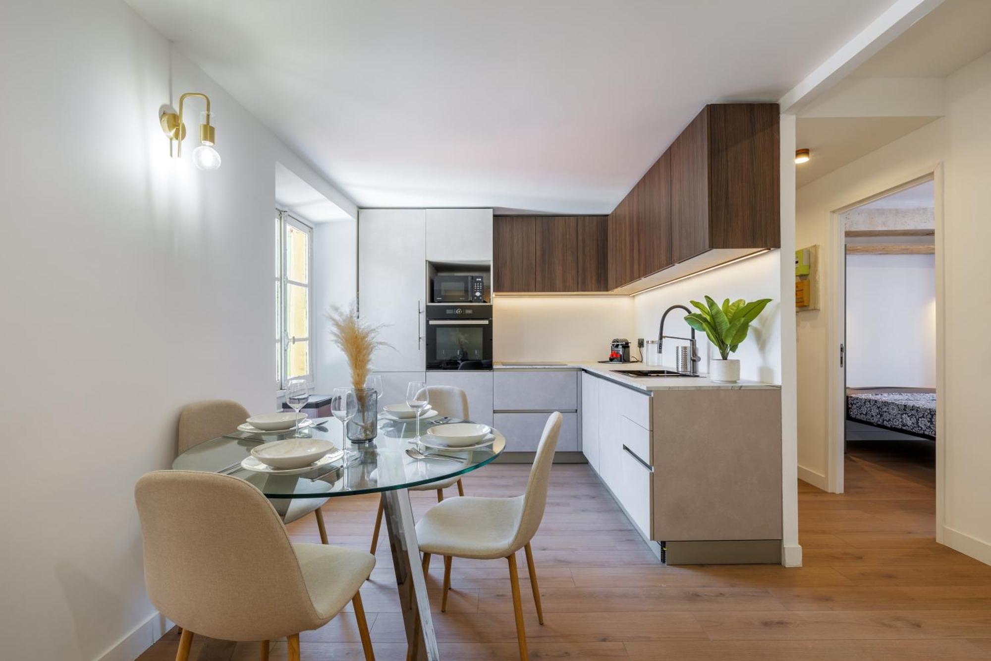 Apartment Bright 3 Close To Place Massena