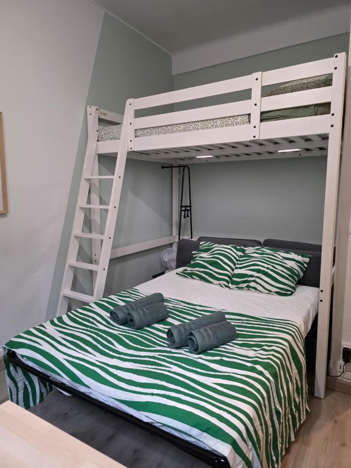 Refait A Neuf - Gare 200 M Apartment *