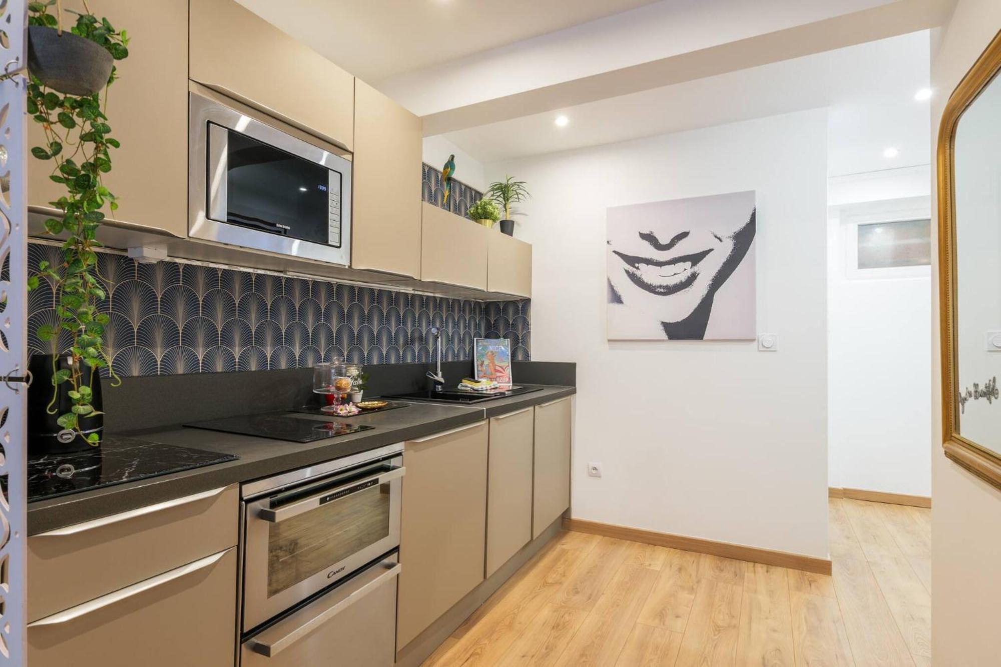 9 Rue Pairoliere Appartement Nice