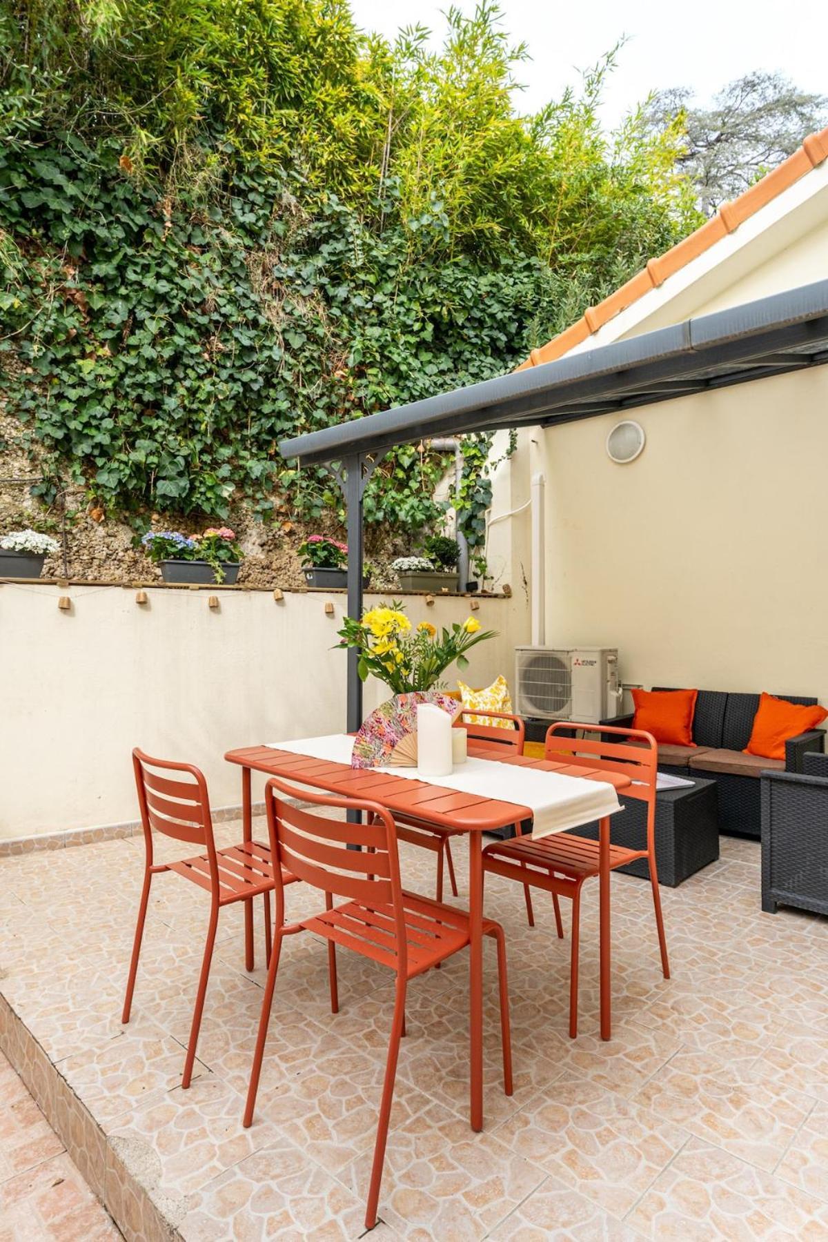 Apartment Ecrin Au Calme, Terrasse & Parking,