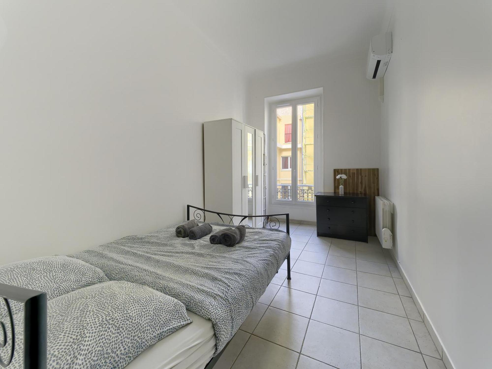 Cozy And Renovated - Hyper - Air Conditioner