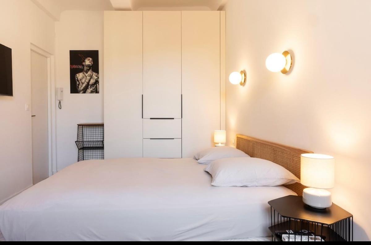 Beautiful Apartment, Port De Nice,place Du Pin 45 M2 Appartement *