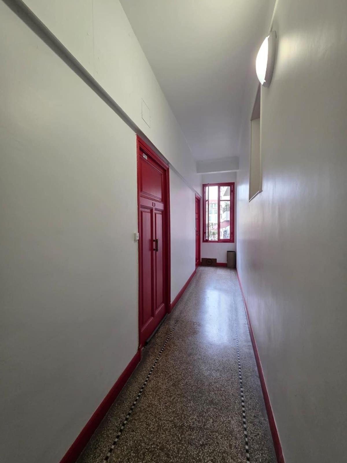 Refait A Neuf - Gare 200 M *