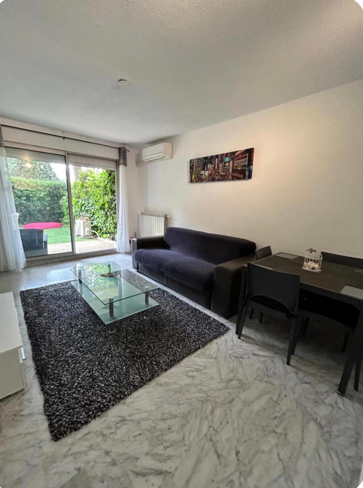 2 Pieces Rdj Proche * Nice