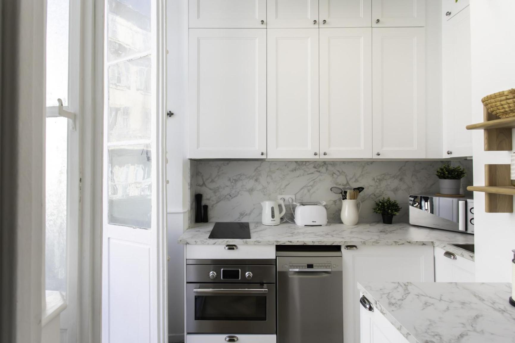 #59 Staywiz Us - Duplex Massena 1 Bdr Ac - 5 Mins Walk To Sea * Nice