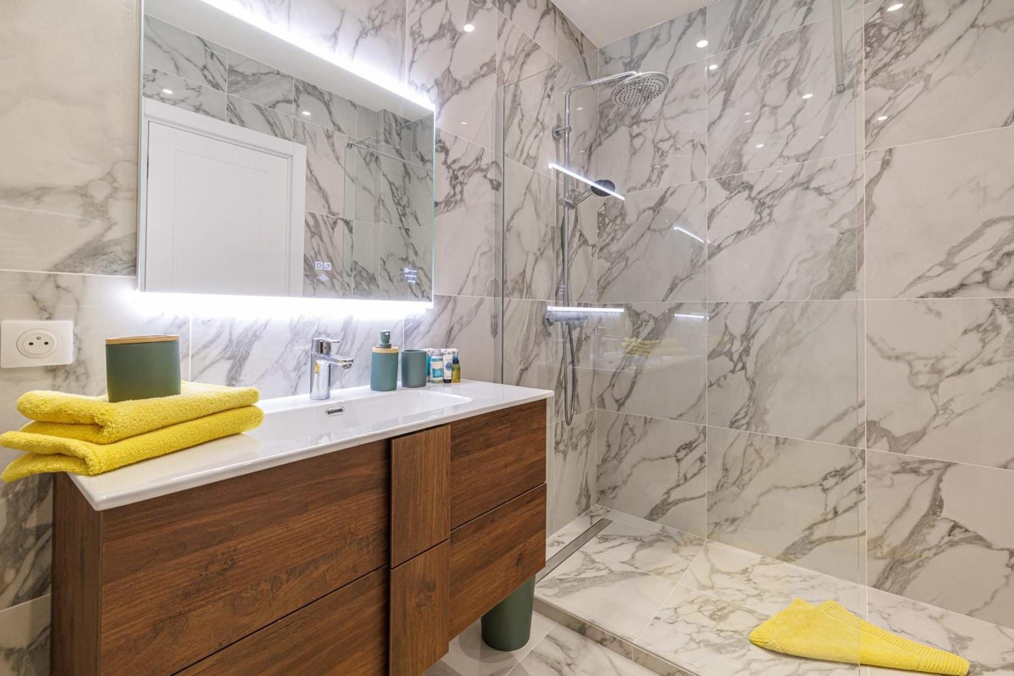 Apartment Prom 92 - Amazing Sea View 3 With Terrace Nice