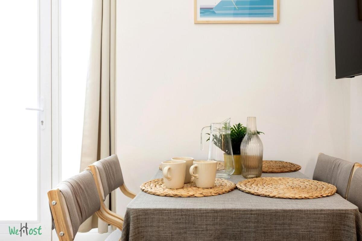 Wehost D4 - La Chic Cour 2 People Near Sea Appartement Nice