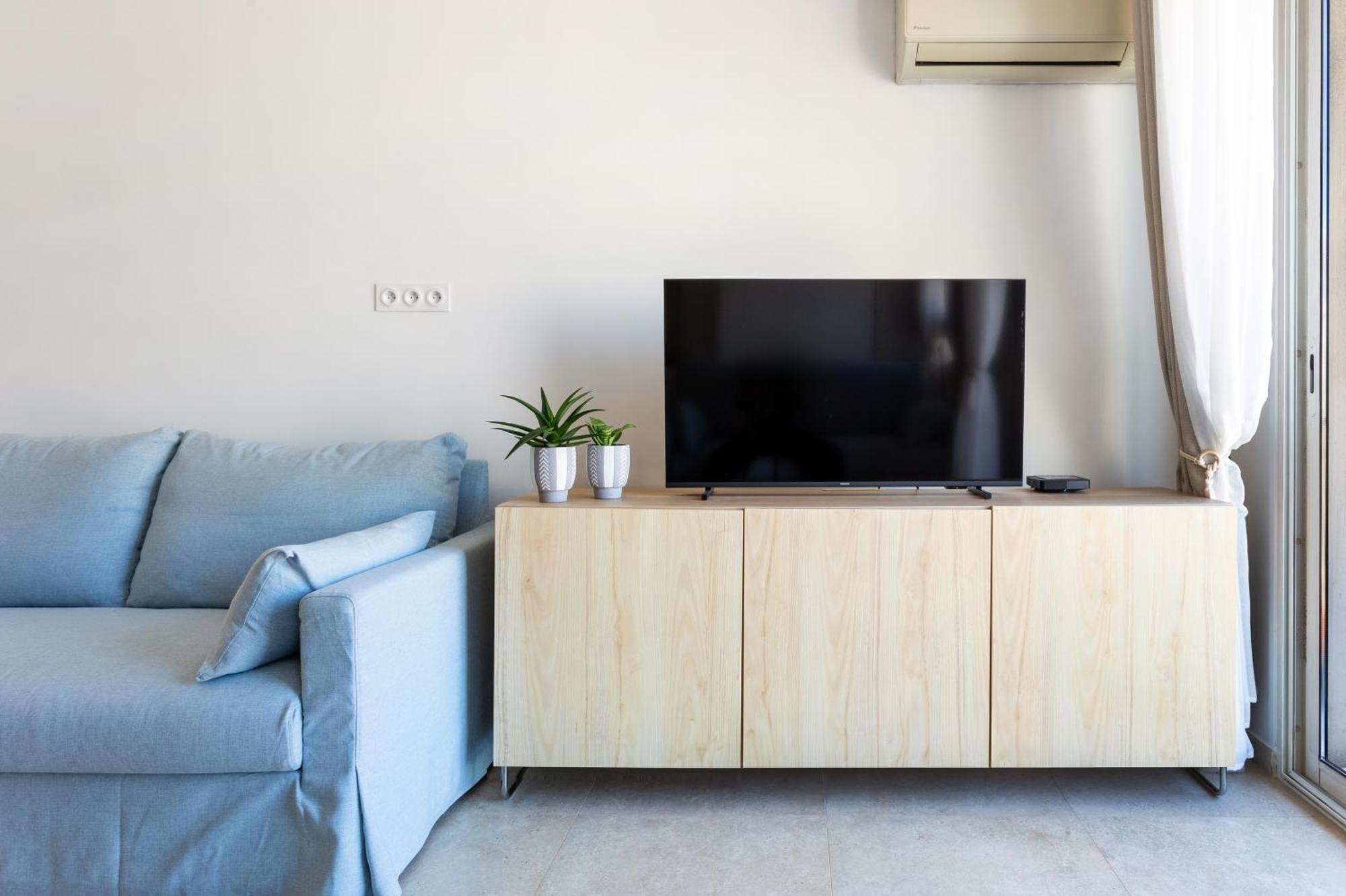 Seaside Comfort Apartment