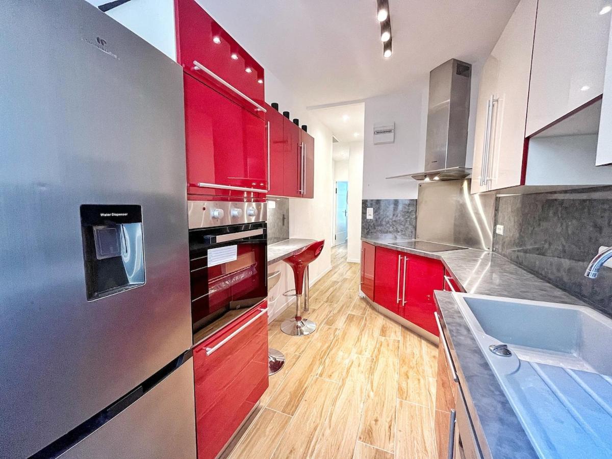 Ref 114 - Beautiful 3-room In The Center * Nice