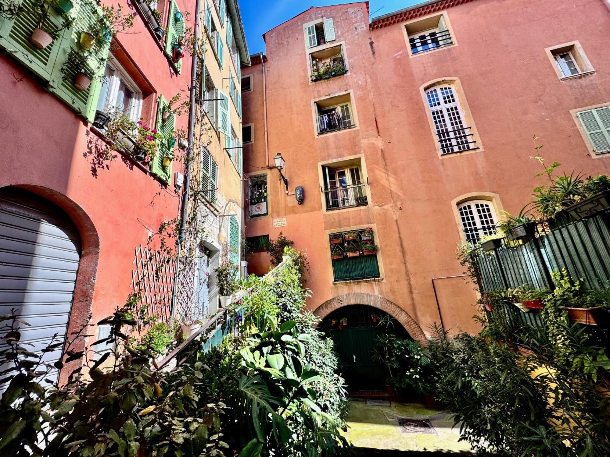 A Ot Cocon Du Senat 2 - Old Town Promenade Des Ang Apartment