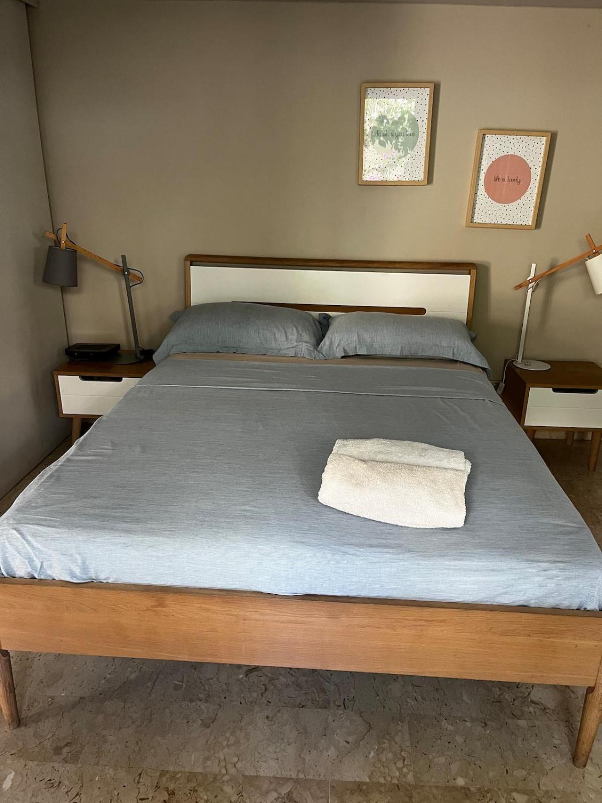 Superbe 2 Pieces Bord De