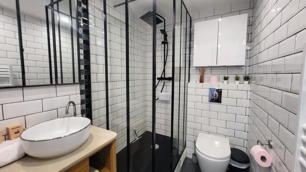 Wehost Clemenceau Sunny Palace 4 Pers 1 Bedroom Apartment *