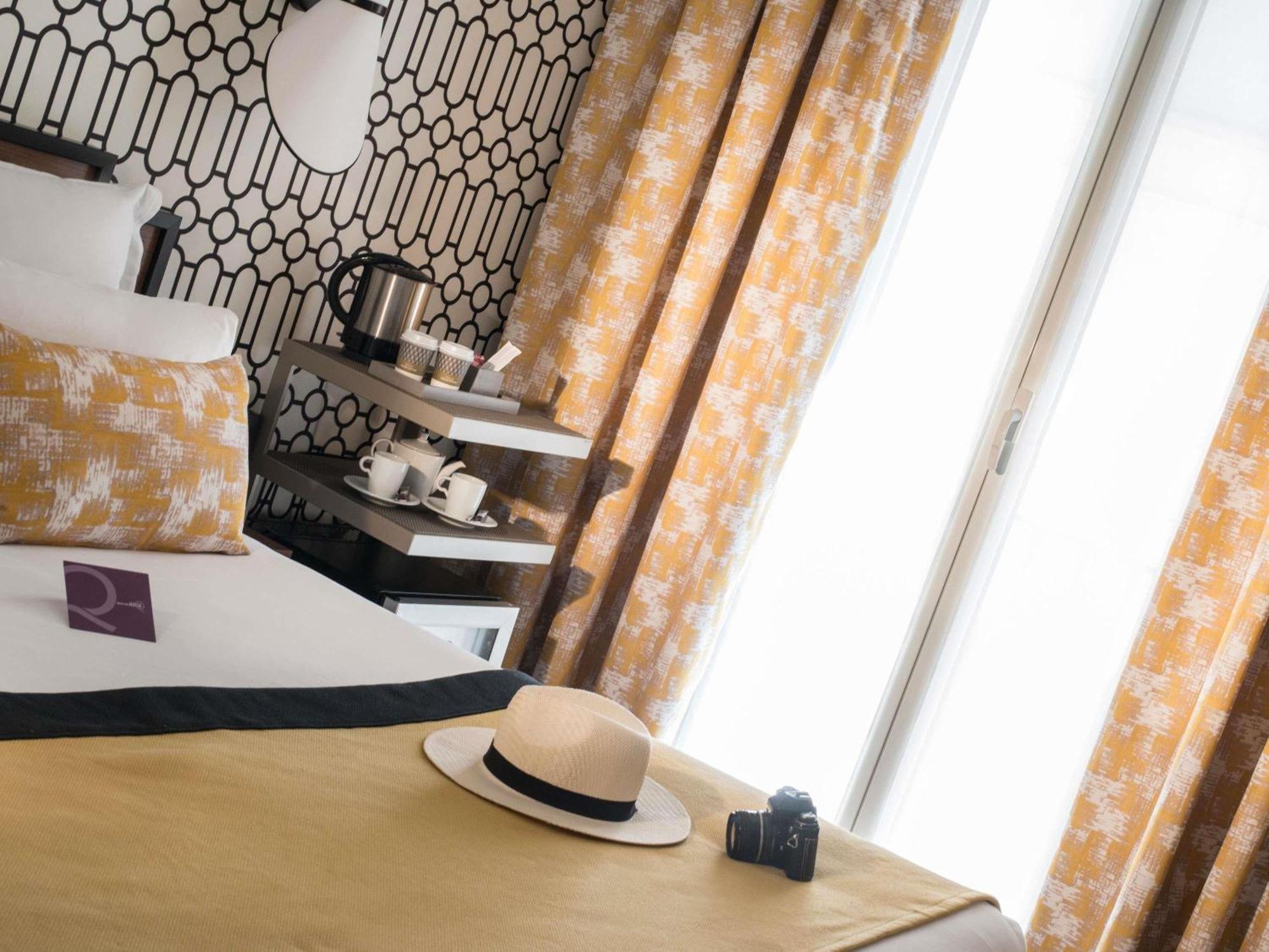 Hotel Mercure Marche Aux Fleurs 4*
