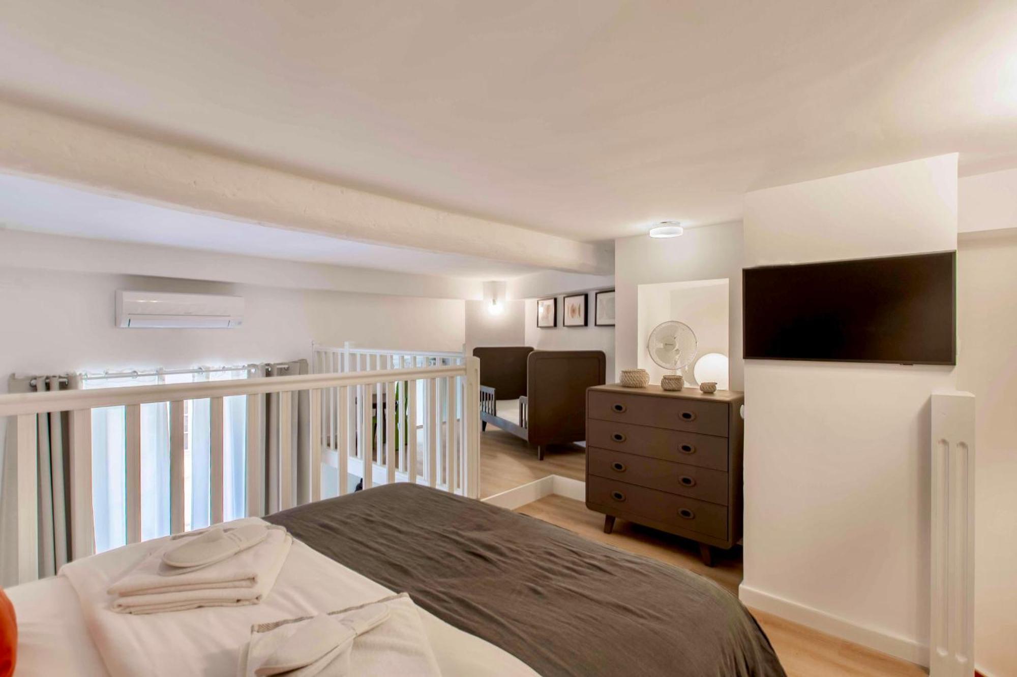 Suede Promenade Duplex At 1 Min From The Sea 2 Bathrooms