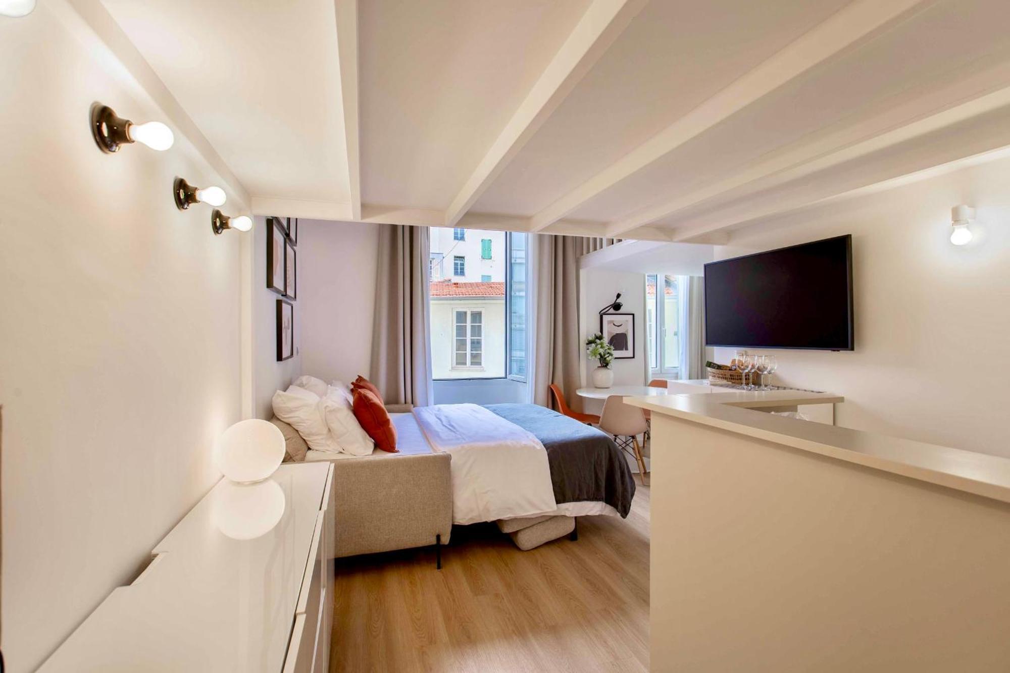 Suede Promenade Duplex At 1 Min From The Sea 2 Bathrooms Apartment