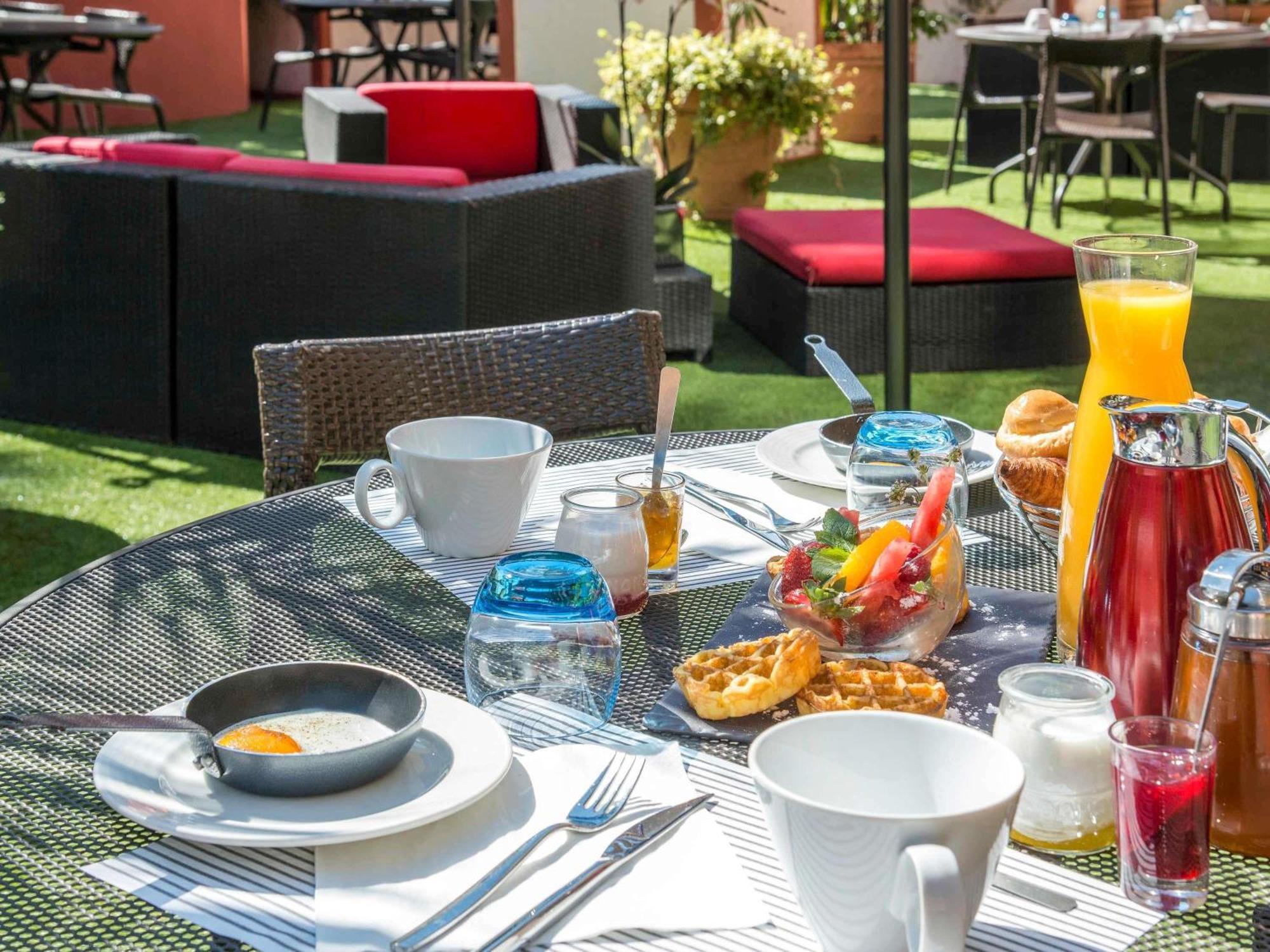 Novotel Centre Vieux 4*