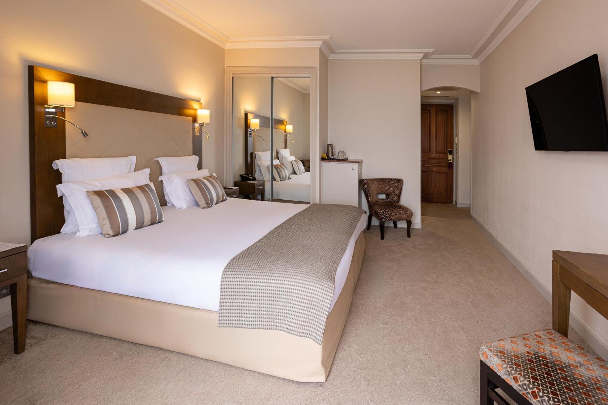 Westminster & Hotel Nice