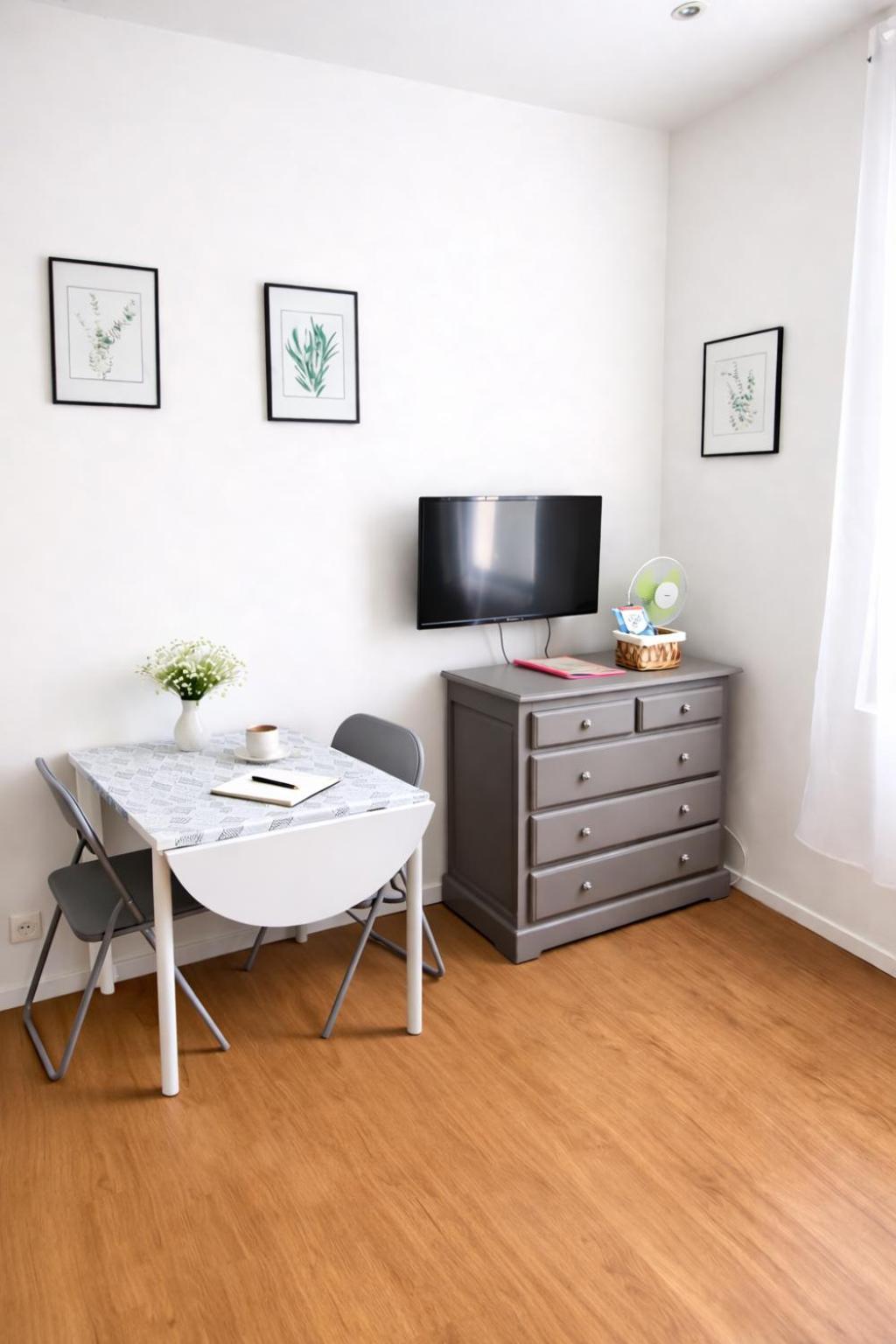 Le Petit Oasis Dans Maison Nicoise Calme Proche Nice