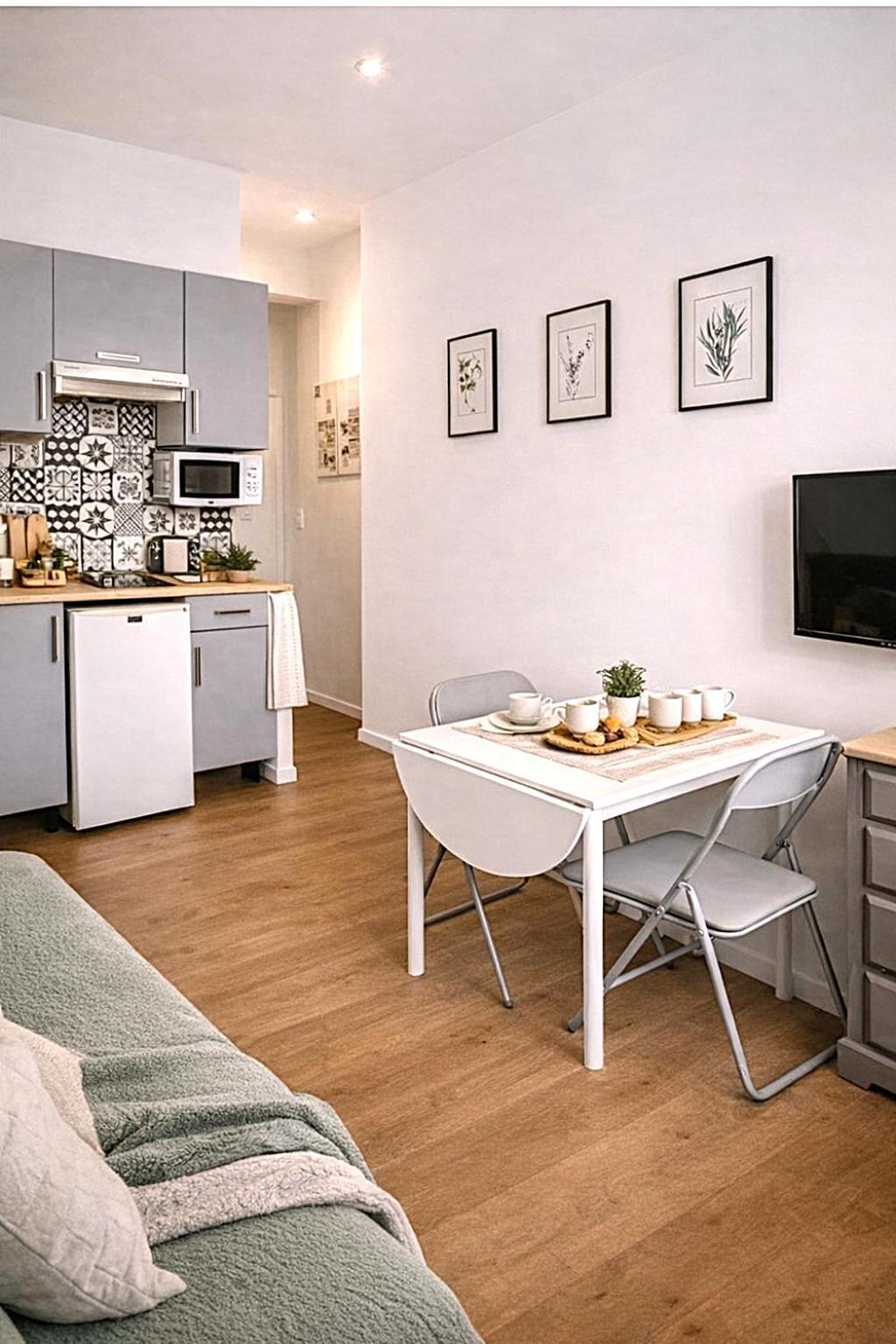 Apartment Le Petit Oasis Dans Maison Nicoise Calme Proche