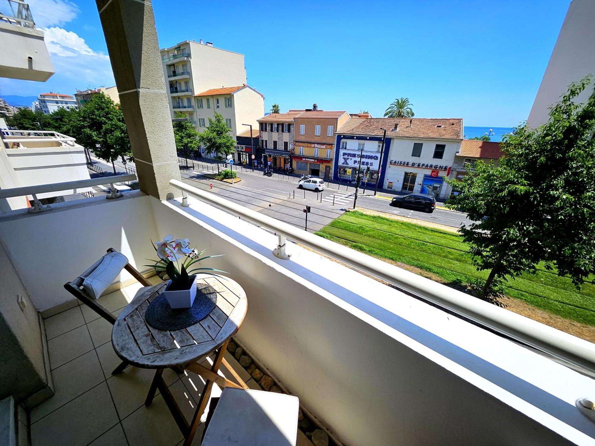 Cosy T2 1-min Walk To Promenade Des & Beach, Sea View Appartement *