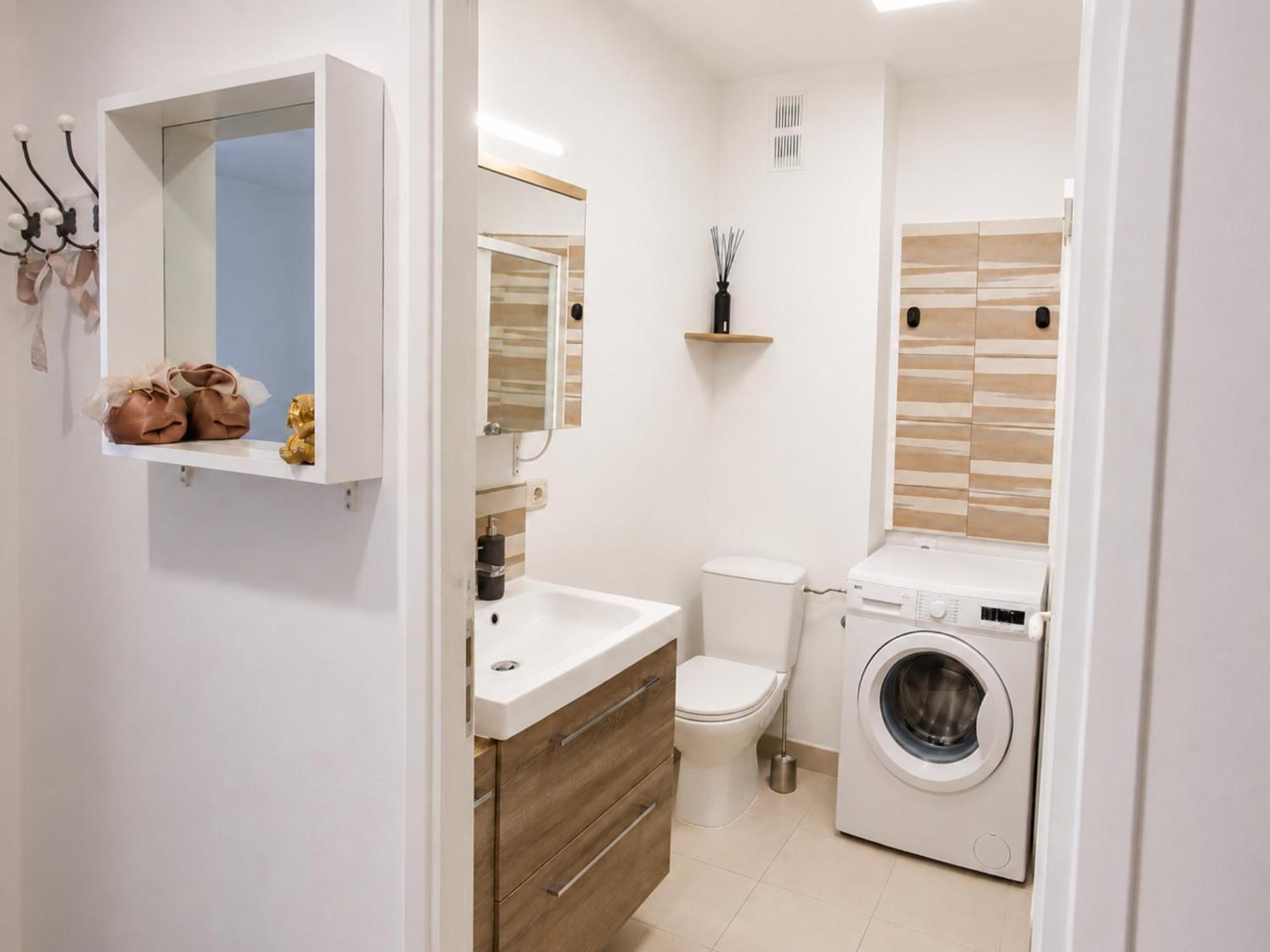 Appartement Cozy Studio, 2-min Walk To And Promenade