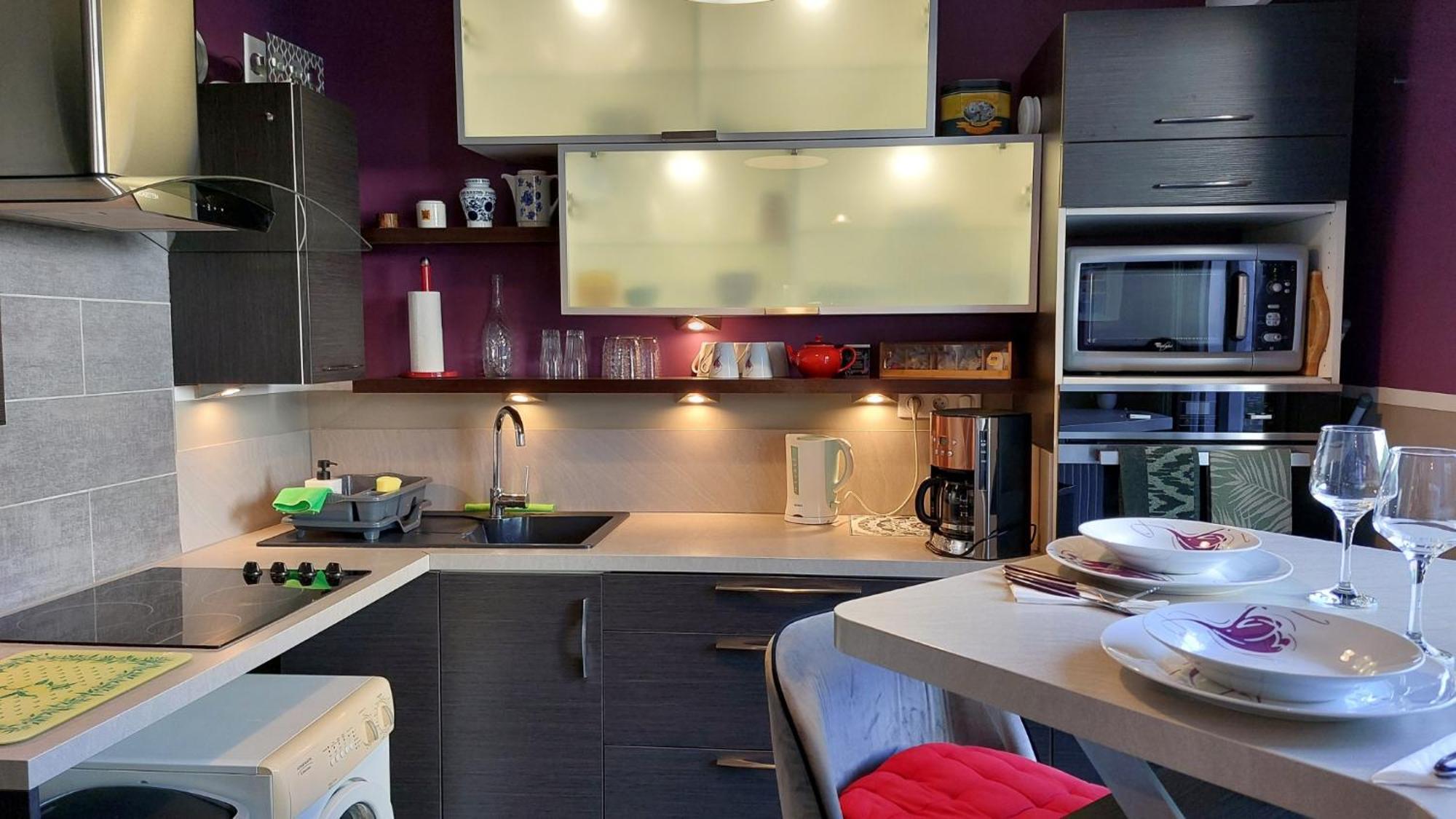 Apartment Cosy F1 Avec Grande Terrasse A 2 Pas Du Tramway *