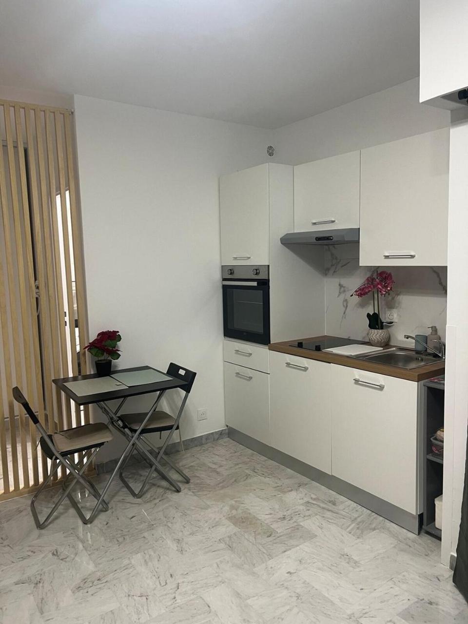 Grand Pret De La ! Apartment