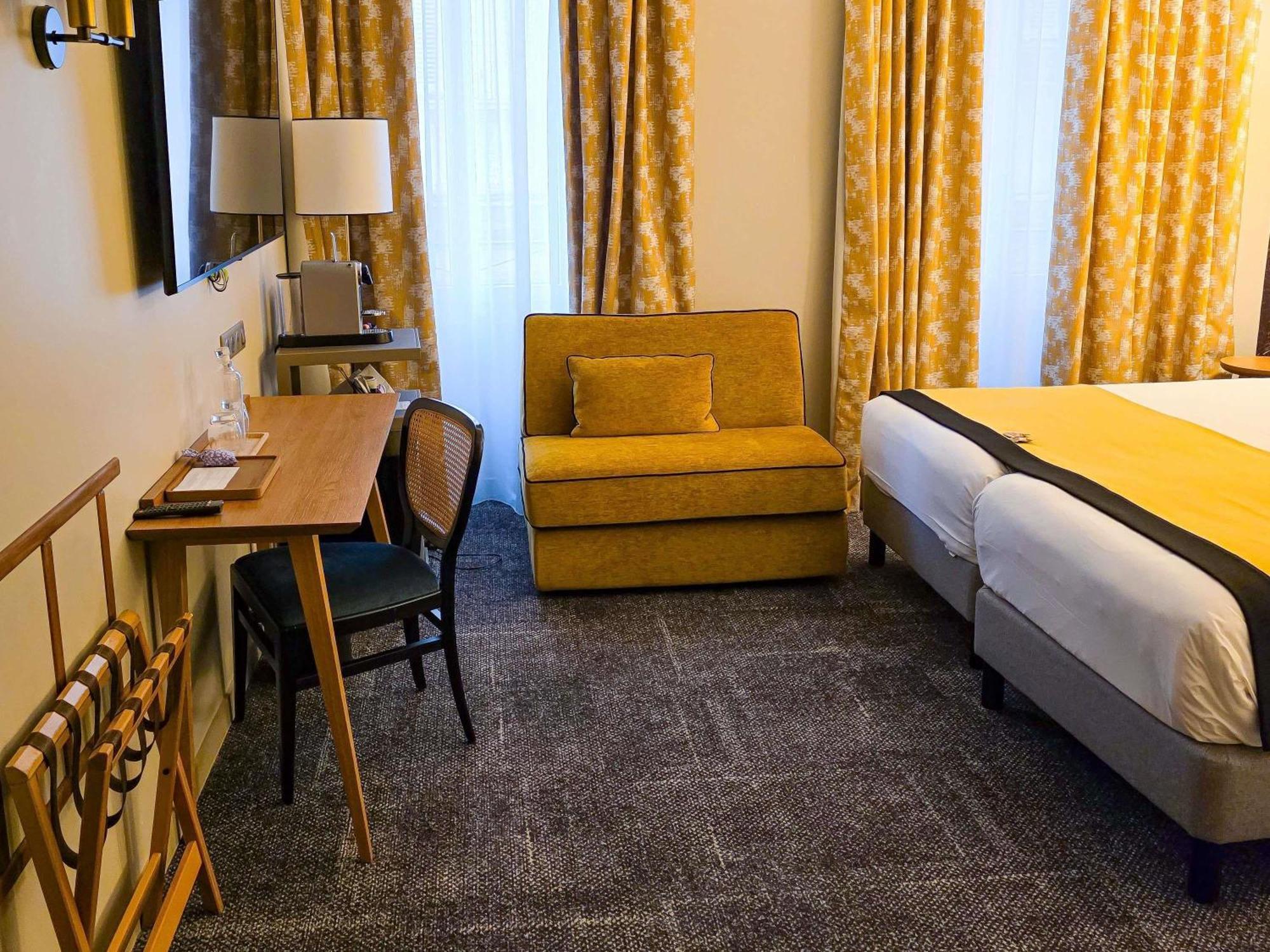Hotel Mercure Marche Aux Fleurs Nice