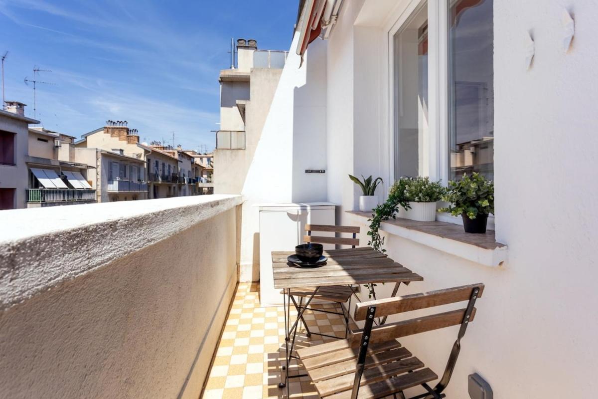 Cosy Climatisé Avec Balcon Hypercentre *